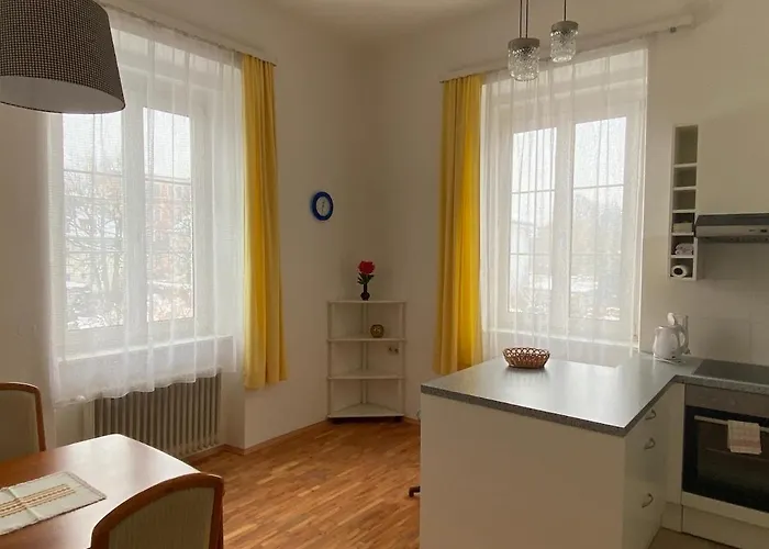 Greenhouse 22 Klagenfurt am Woerthersee